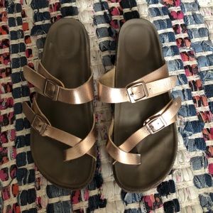 madden girl sandals